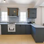 Derin Su Villa *