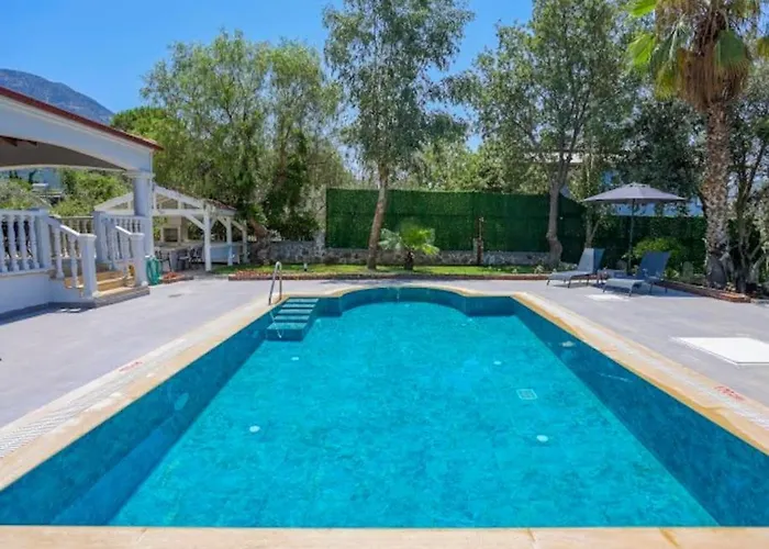 Derin Su * פאטהיה